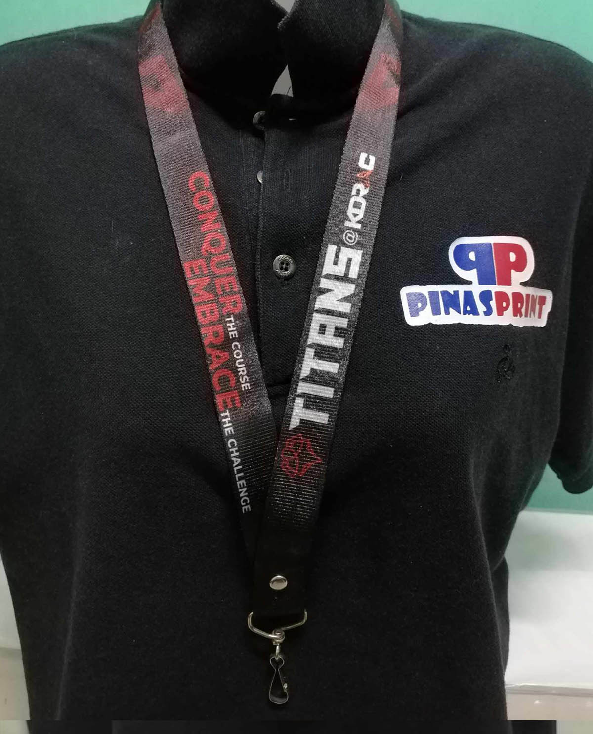 LACE10-06S Titans lanyard